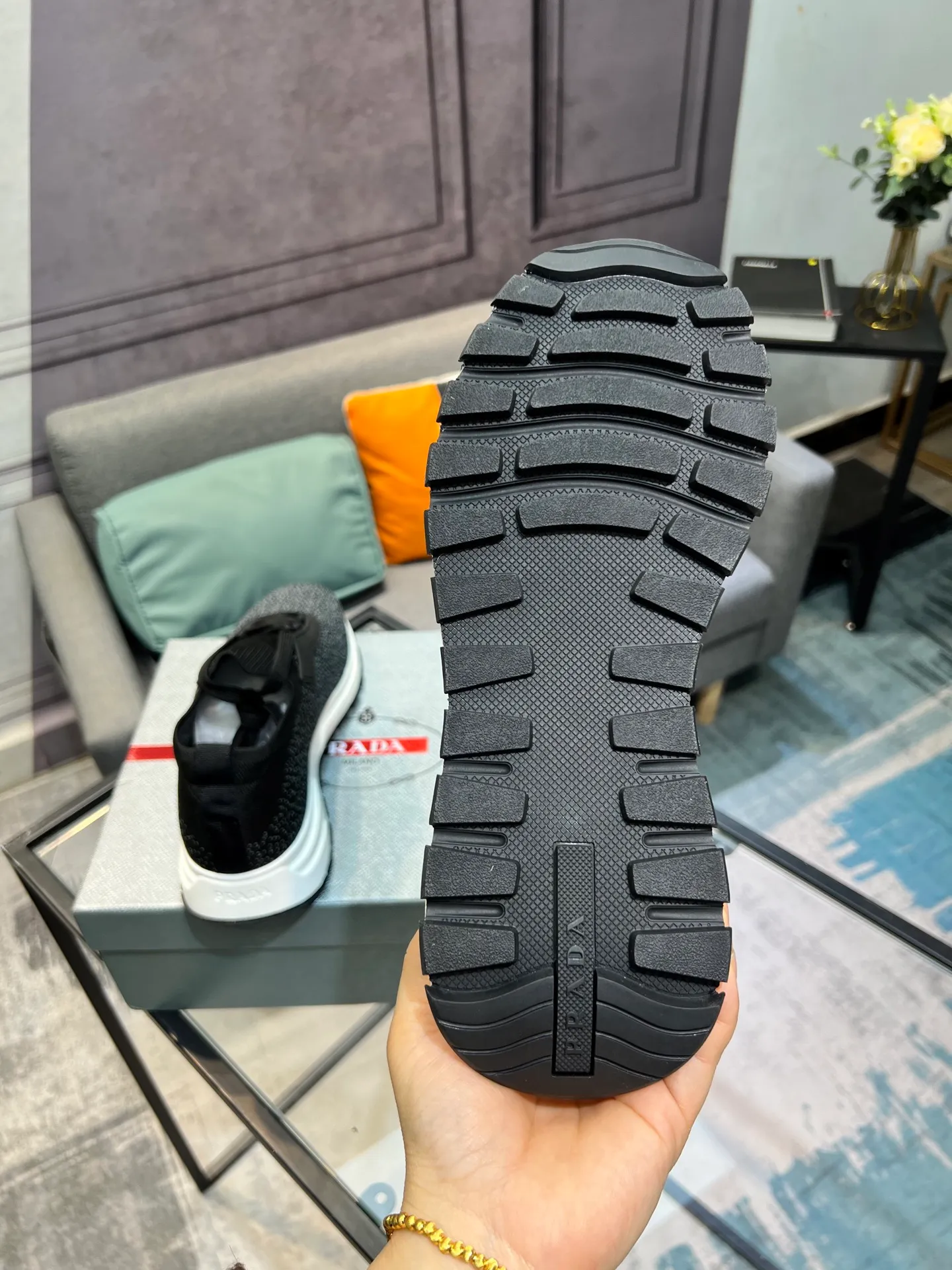 Men's shoes 💰500 PRADA "Prada" casual shoes Regular size: 38-44 (45 can be customized) Product material: Selected cowhide with fly weave material, genuine leather lining, original outsole